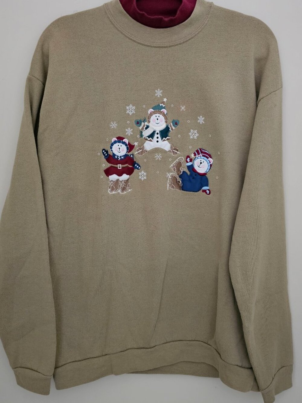 Pleasant Shade Christmas Bears Embroidered Crewneck Sweatshirt Tan Women XL